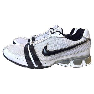 Nike Womens Air Strike Turf 95 323938-101 White Black Running Shoes Size US‎ 9